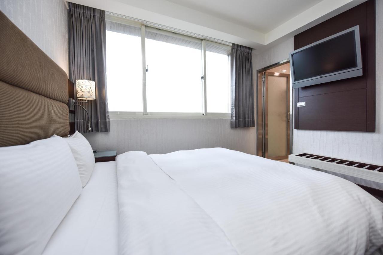 Junli Hotel Banciao المظهر الخارجي الصورة