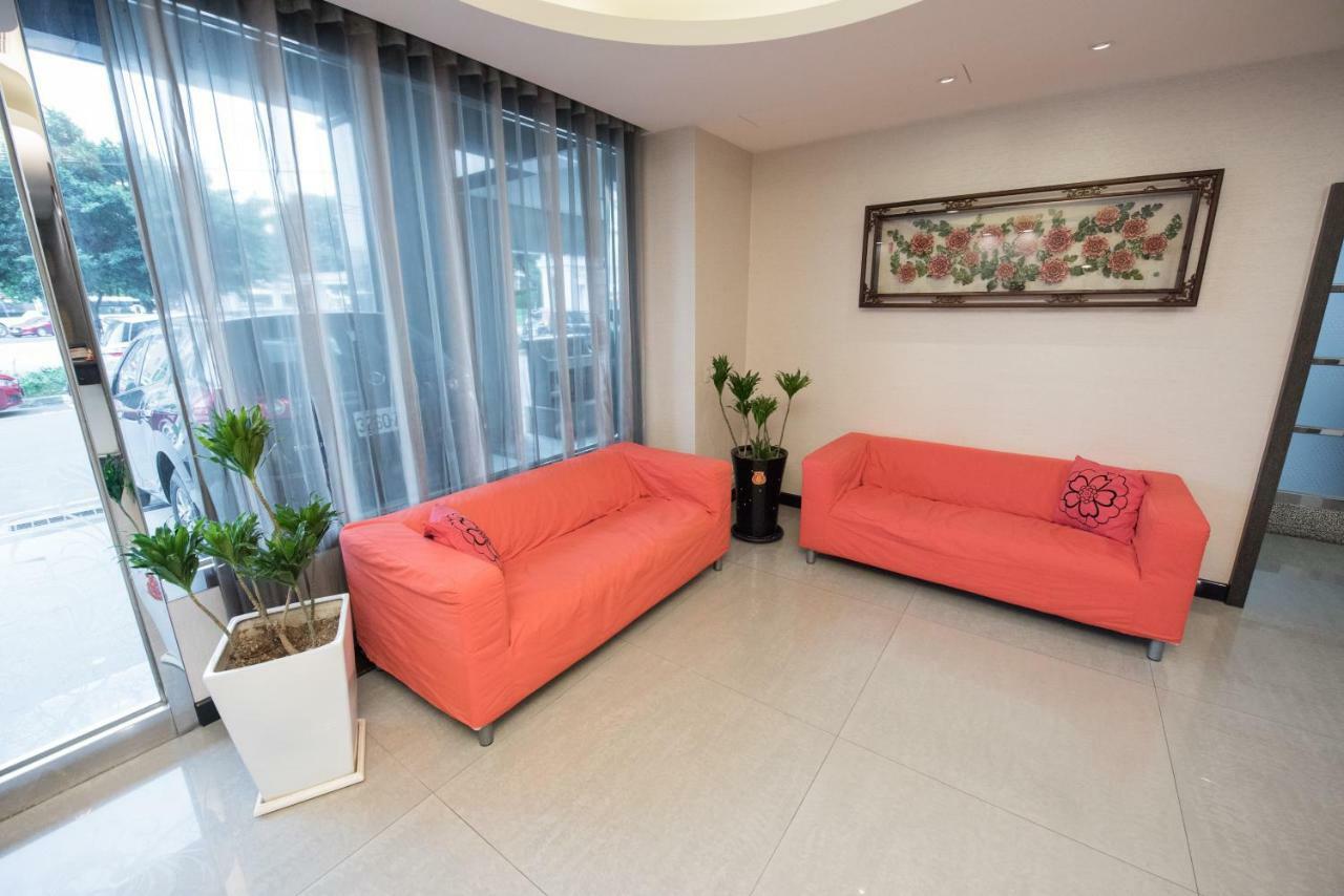 Junli Hotel Banciao المظهر الخارجي الصورة